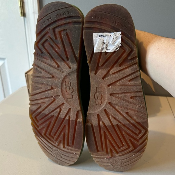 Ugg Men's Tasman Natural Slipper in Green - Picture 12 of 15